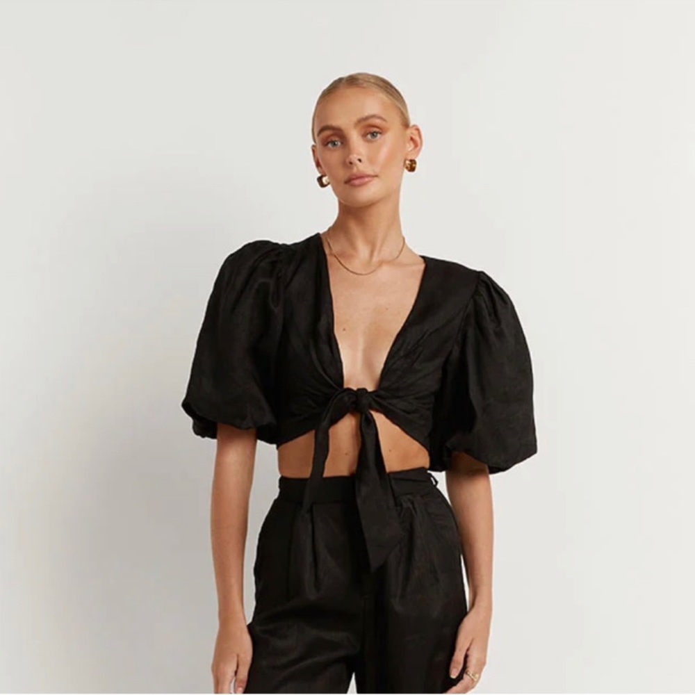 Dissh Hallie top linen black size 4